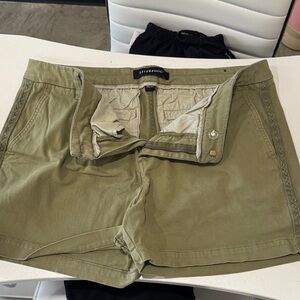 Liverpool Women's Khaki Cargo Shorts